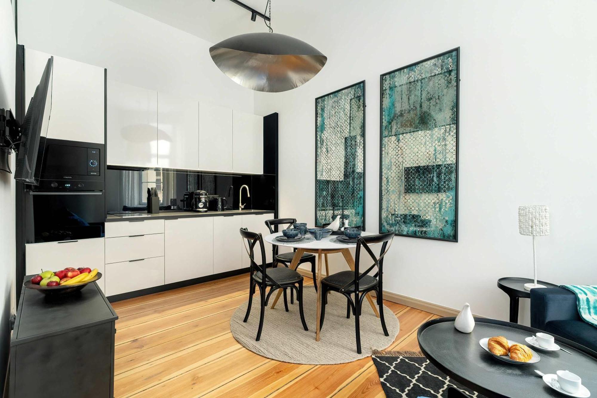 Stylowe W Centrum Poznania By Renters Познань